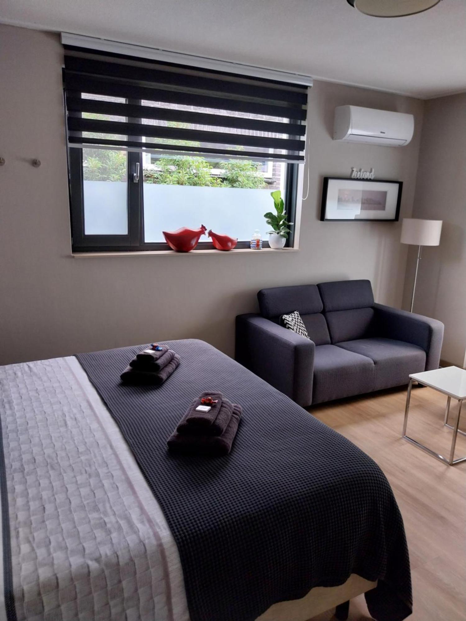Elvis Presley Private Studio With Kitchen And Airconditioning 戈伊斯 外观 照片